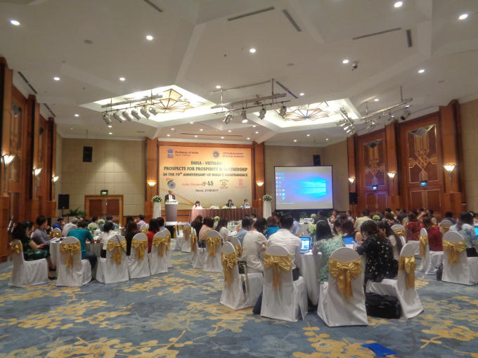 Toàn cảnh khán phòng diễn ra Tọa đàm "Việt Nam - Ấn Độ: Triển vọng cho sự Thịnh vượng và Quan hệ đối tác"