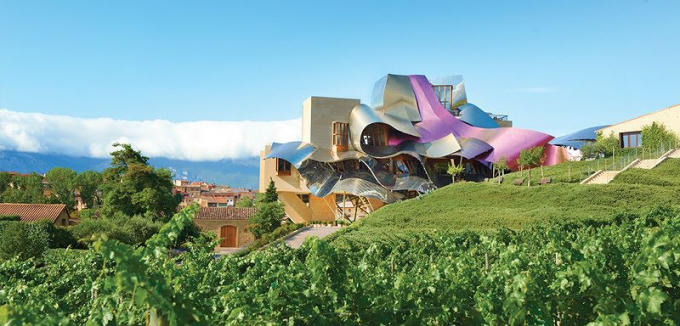 Tuyệt tác khách sạn Marqués de Riscal do Frank Gehry thiết kế tại vùng nho Rioja, Tây Ban Nha