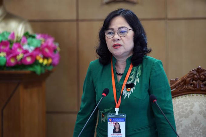 Thứ trưởng Ngô Thị Minh phát biểu tại buổi làm việc.