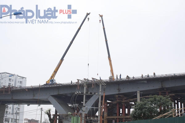Công trình được khởi công từ từ giữa năm 2014. Chủ đầu tư thuộc Ban quản lý dự án hạ tầng Tả Ngạn. Nhà đầu tư thuộc Công ty Cổ phần Him Lam.