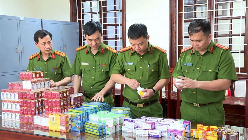 Phòng Cảnh sát kinh tế triệt phá đường dây sản xuất, buôn bán thuốc tân dược giả quy mô lớn với nhiều thủ đoạn tinh vi.