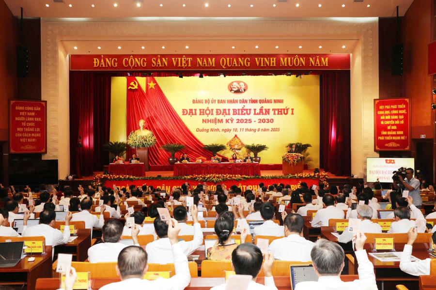 Quang cảnh đại hội Đại hội Đảng bộ UBND tỉnh Quảng Ninh﻿ lần thứ I, nhiệm kỳ 2025-2030.