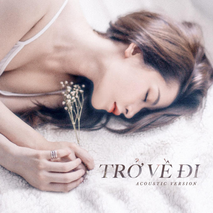 Chi Pu hát mộc lay động trên nền guitar