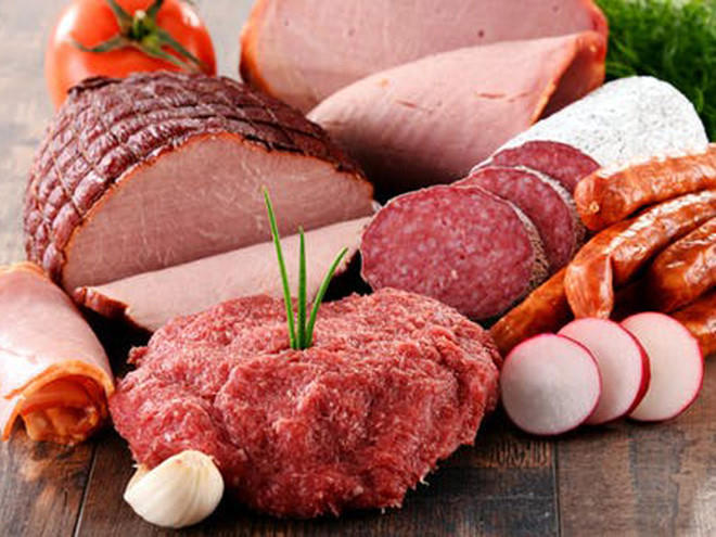 Ăn nhiều thịt chế biến sẵn như xúc xích, giăm bông, thịt xông khói và một số loại thịt nguội, làm tăng nguy cơ ung thư.