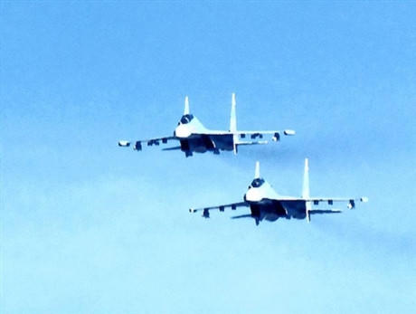 Nghe chuyện một chuyến bay ra Trường Sa của Su-30