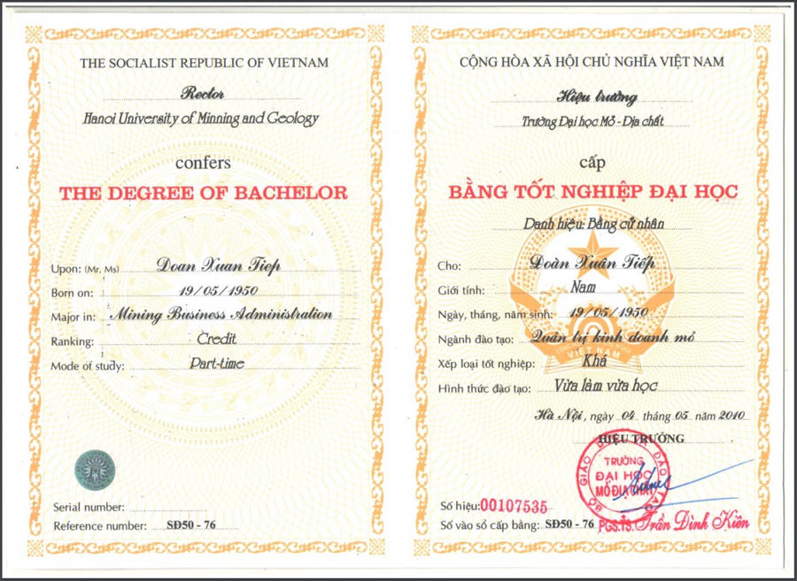 Bằng tốt nghiệp Đại học mang tên Đoàn Xuân Tiếp (Ảnh do bạn đọc cung cấp).