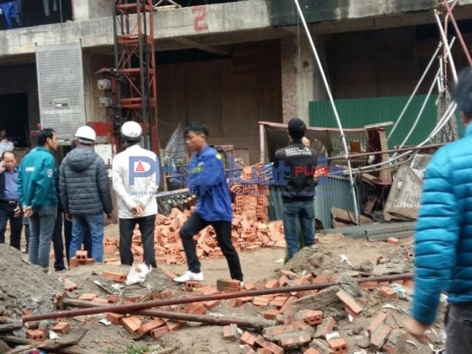 Công trường này thuộc dự án số 52 Lĩnh Nam, do Lilama 10 làm chủ đầu tư.