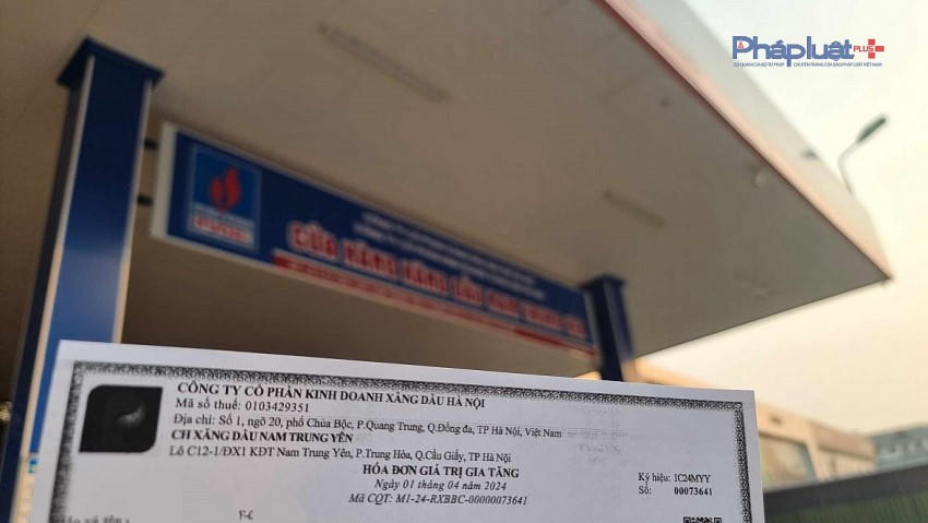 Giá xăng RON 95 giảm 10 đồng mỗi lít. Ảnh minh hoạ.