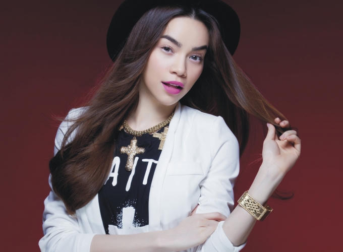 ca sĩ Hồ Ngọc Hà