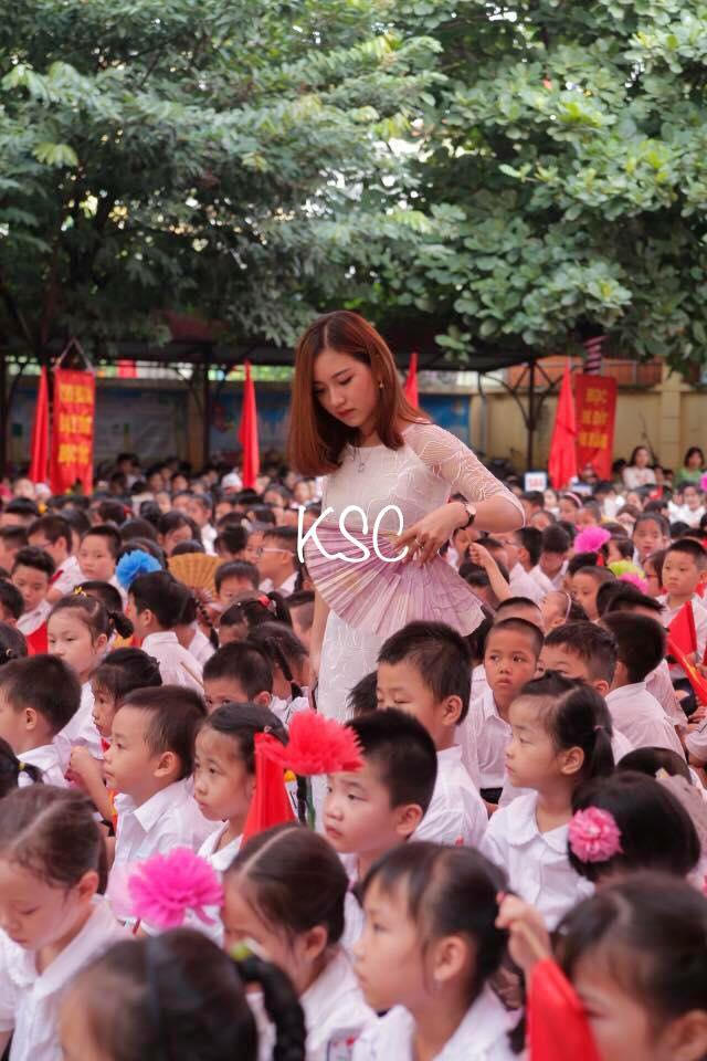 Bức ảnh hiện đang hút hơn 14 nghìn lượt like, hàng trăm chia sẻ và bình luận.