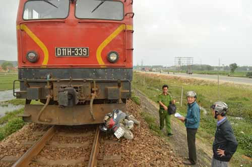 Hiện trường vụ tai nạn. Ảnh: TS - BATGTQNg.