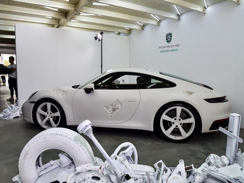 can canh porsche 911 carrera 4s doc nhat the gioi hinh 12