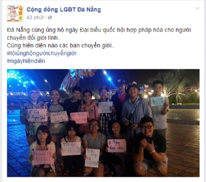 Nhóm các bạn trẻ tại Đà Nẵng đã bắt đầu ăn mừng từ trưa và chiều, tối nay 24/11.