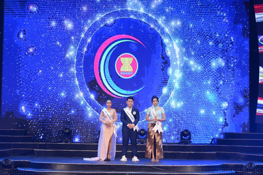 Thi sinh Malaysia gianh giai Nhat cuoc thi 'Tieng hat ASEAN+3' nam 2019 hinh anh 9