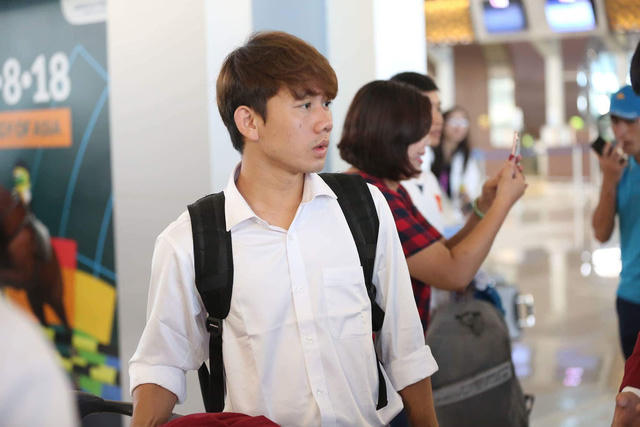 Tiền vệ trẻ Minh Vương