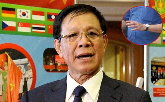 Đeo chiếc đồng hồ cao cấp có giá 7.000 USD, ông Vĩnh khai mua của Dương giá 1,1 tỷ đồng nhưng cơ quan điều tra xác định không có sự mua bán.