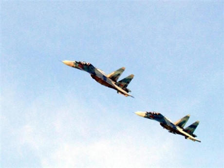 Nghe chuyện một chuyến bay ra Trường Sa của Su-30