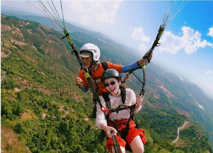 Ngành du lịch tỉnh Tây Ninh đang triển khai xây dựng như là bước thử nghiệm cho hoạt động thành lập trung tâm thể thao hàng không tại tỉnh Tây Ninh và phát triển du lịch giải trí mới.