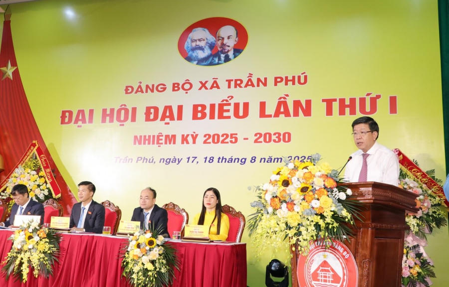 Phó Chủ tịch UBND thành phố Hà Nội Dương Đức Tuấn phát biểu chỉ đạo tại Đại hội.