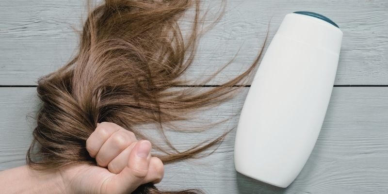 Bộ Y tế ban hành Quyết định thu hồi số tiếp nhận Phiếu công bố sản phẩm mỹ phẩm Naturaphy Hair and Body Wash Apple & Aloe Vera. (Ảnh minh hoạ)