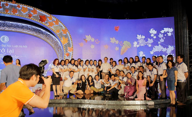 Rất nhiều trong số các cựu sinh viên nay đã trưởng thành và giữ nhiều chức vụ lớn