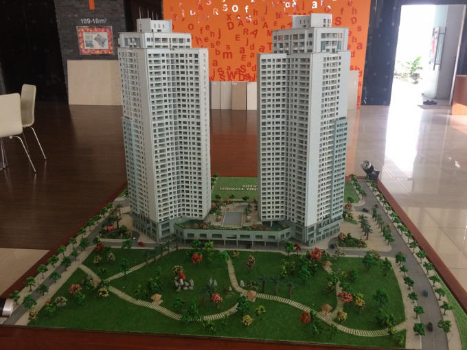 Quy mô của dự án này bao gồm 2 tòa tháp cao 37 tầng (chưa kể 2 tầng hầm) có tổng diện tích mặt sàn xây dựng hơn 120.000 m2 với tổng vốn đầu tư 90 triệu USD, dự án dự kiến sẽ được hoàn thành và đưa vào khai thác vào năm 2010.