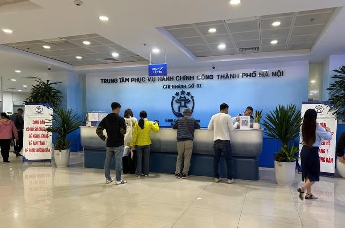Toàn bộ 293 thủ tục hành chính tái cấu trúc sẽ chính thức được áp dụng từ ngày 01/01/2026. (Ảnh: Trung tâm PVHHC TP Hà Nội)