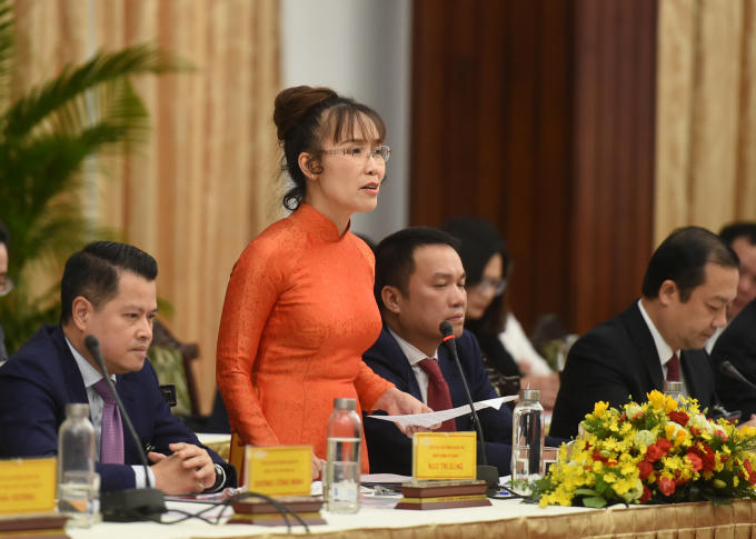 Bà Nguyễn Thị Phương Thảo, Chủ tịch Tập đoàn Sovico, Tổng Giám đốc Vietjet Air, Phó Chủ tịch thường trực HĐQT HDBank: Cuộc Đối thoại mang đến sự khích lệ to lớn về tinh thần trong doanh nhân và nhân sĩ, trí thức cả nước”. Ảnh: Quang Hiếu