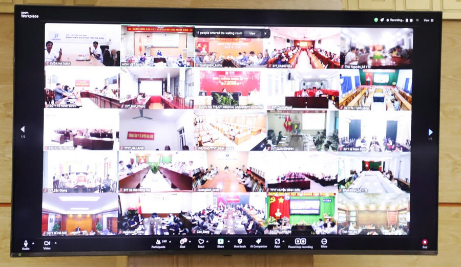 Hình ảnh trực tuyến tại các điểm cầu.