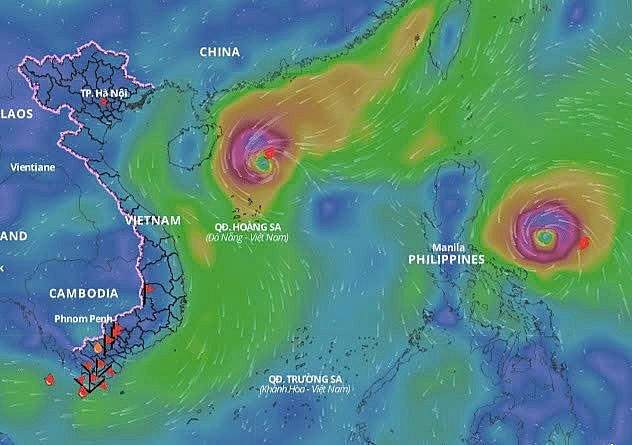 Cơn bão số 7 và số 8 đang tiến vào Biển Đông.