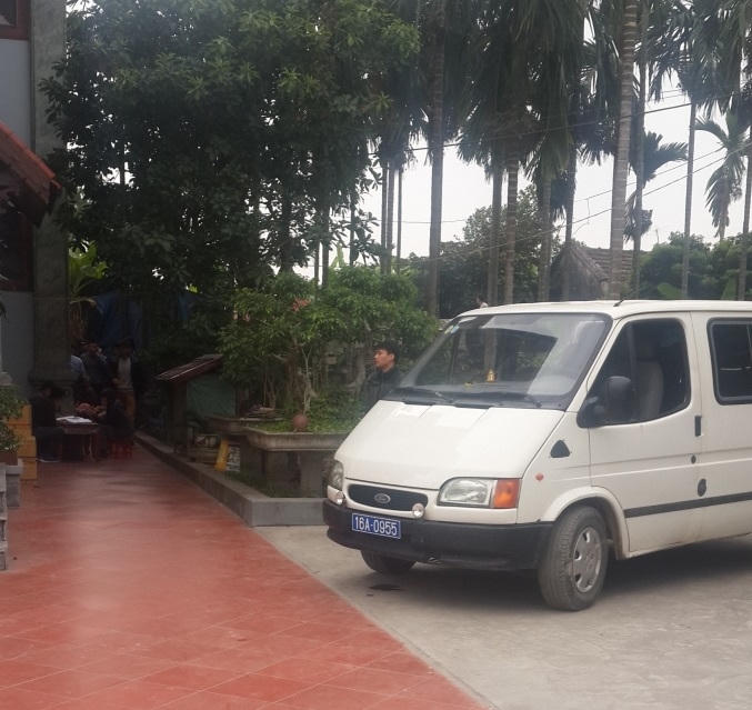 Chiếc xe biển xanh mang BKS 16A – 0955 chuyên dung phục vụ các con bạc.