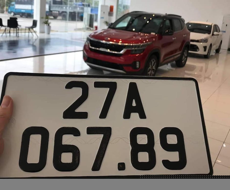 Nhiều xe trúng biển số đẹp, tăng giá gấp ba, lãi chênh vài tỷ