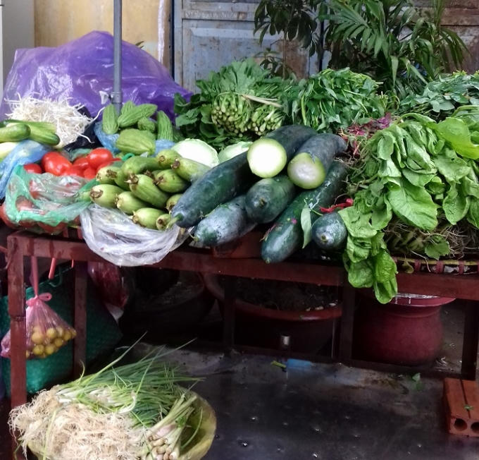 Hầu hết các mặt hàng rau củ tại Hà Nội đều tăng giá.