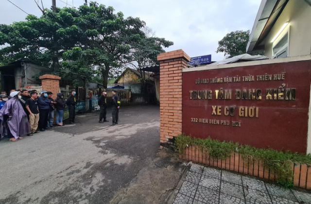 Giám đốc Trung tâm đăng kiểm Thừa Thiên Huế bị khởi tố, bắt tạm giam