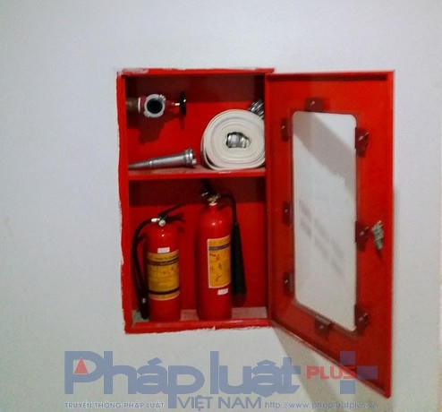Hôp PCCC đã được lắp đặt nhưng chưa được sự nghiệm thu của cơ quan PCCC.