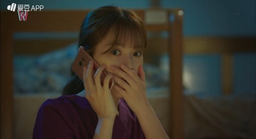 Yeon Joo bất ngờ khi biết Kang Chul đến thế giới thực.