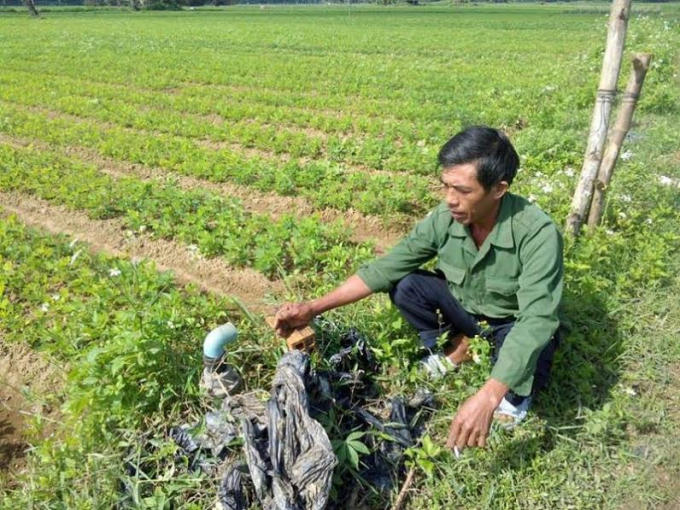 Ông Đoàn Thế Thành cho rằng đã khoan giếng chống hạn, nhưng đến nay chưa nhận được tiền hỗ trợ.