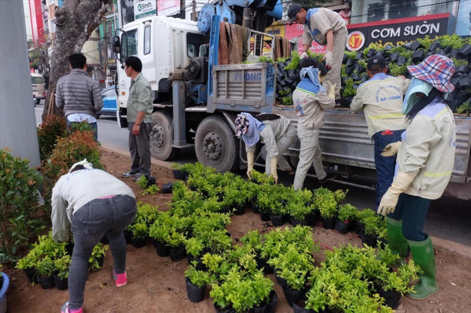 H&agrave; Nội trang ho&agrave;ng đường phố ch&agrave;o đ&oacute;n hội nghị thượng đỉnh Mỹ - Triều