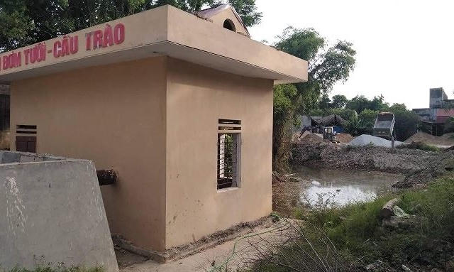 Chuyện khó tin tại Thanh Hóa: Trạm bơm bị siết nợ, 200 ha ruộng chết khô