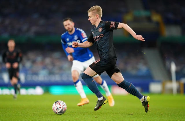 Man City kiểm soát bóng áp đảo trước Everton.