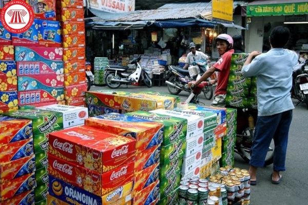 Hiện nay nhiều cơ sở vẫn đang sử dụng lao động dưới 18 tuổi tham gia vào việc kinh doanh, sản xuất rượu, bia.