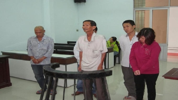 Các bị cáo tại phiên tòa phúc thẩm.