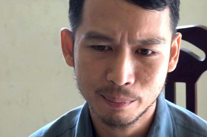Đối tượng Tuấn tại cơ quan điều tra. Ảnh: T.T