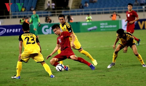 U23 Việt Nam hoàn toàn áp đảo trước U23 Brunei. (Ảnh: CTV Hồng Ngọc).