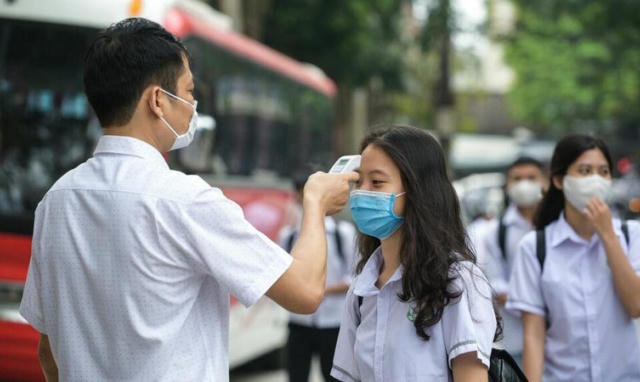 Nhiều trường đại học đón sinh viên học trực tiếp