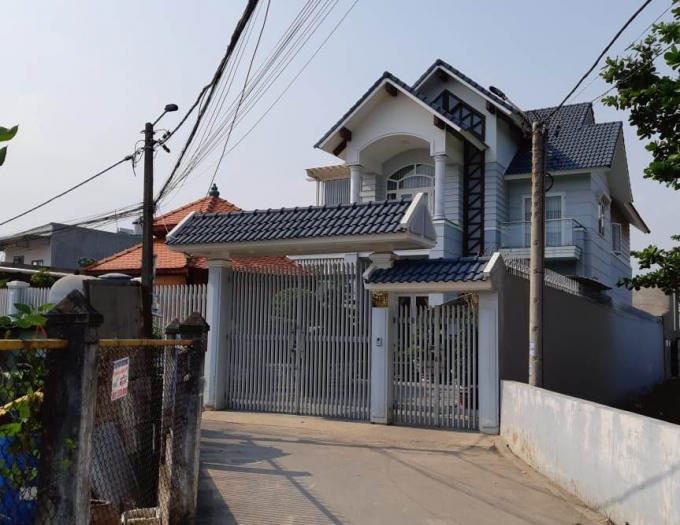 Biệt thự của gia đình ông Quí.