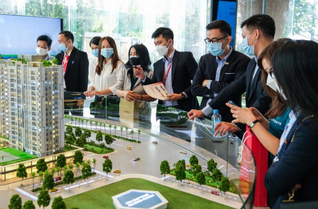 Ngân hàng, chứng khoán, bảo hiểm, bất động sản không được đề xuất giảm thuế VAT 2%