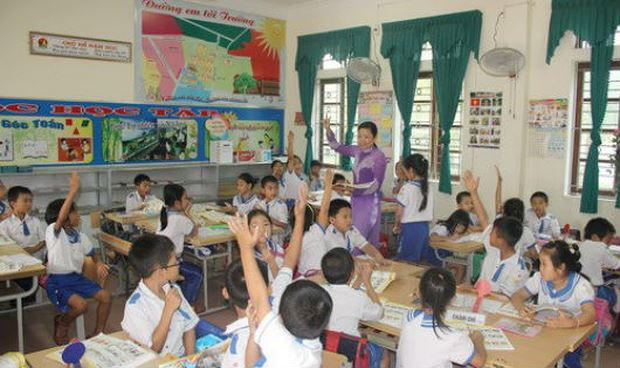 Tăng lương giáo viên- có giải quyết hết bất cập?