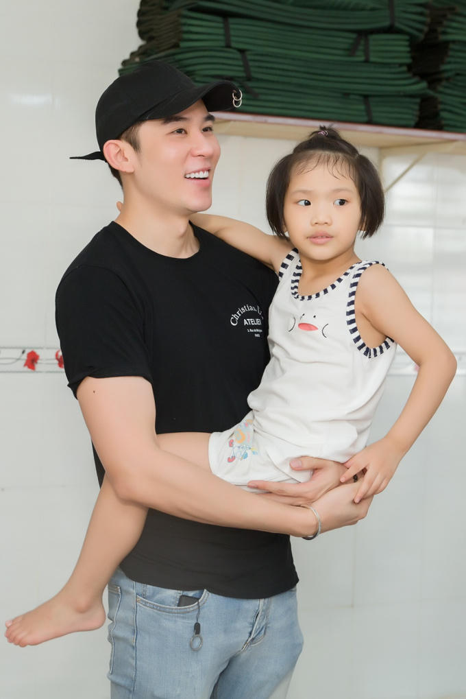 Siêu mẫu Minh Trung.