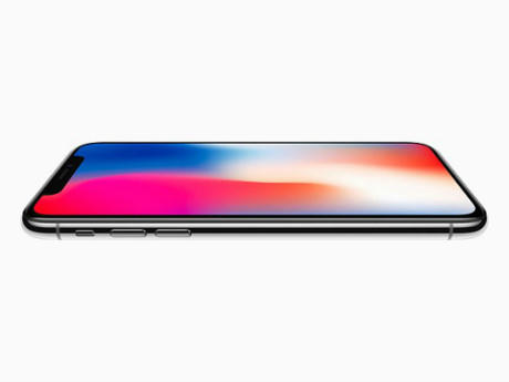 Chất lượng màn hình cao là ưu điểm của iPhone X.